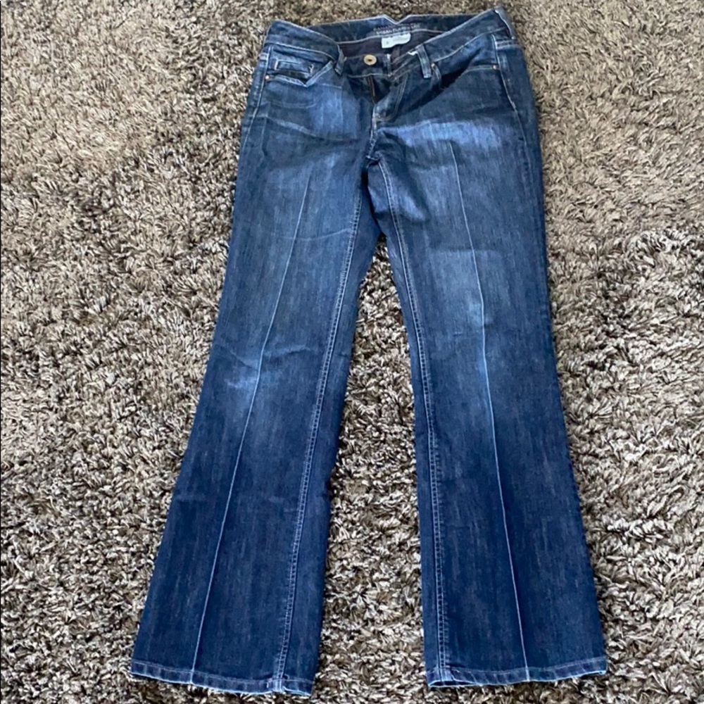 Banana Republic flared jean, size 6